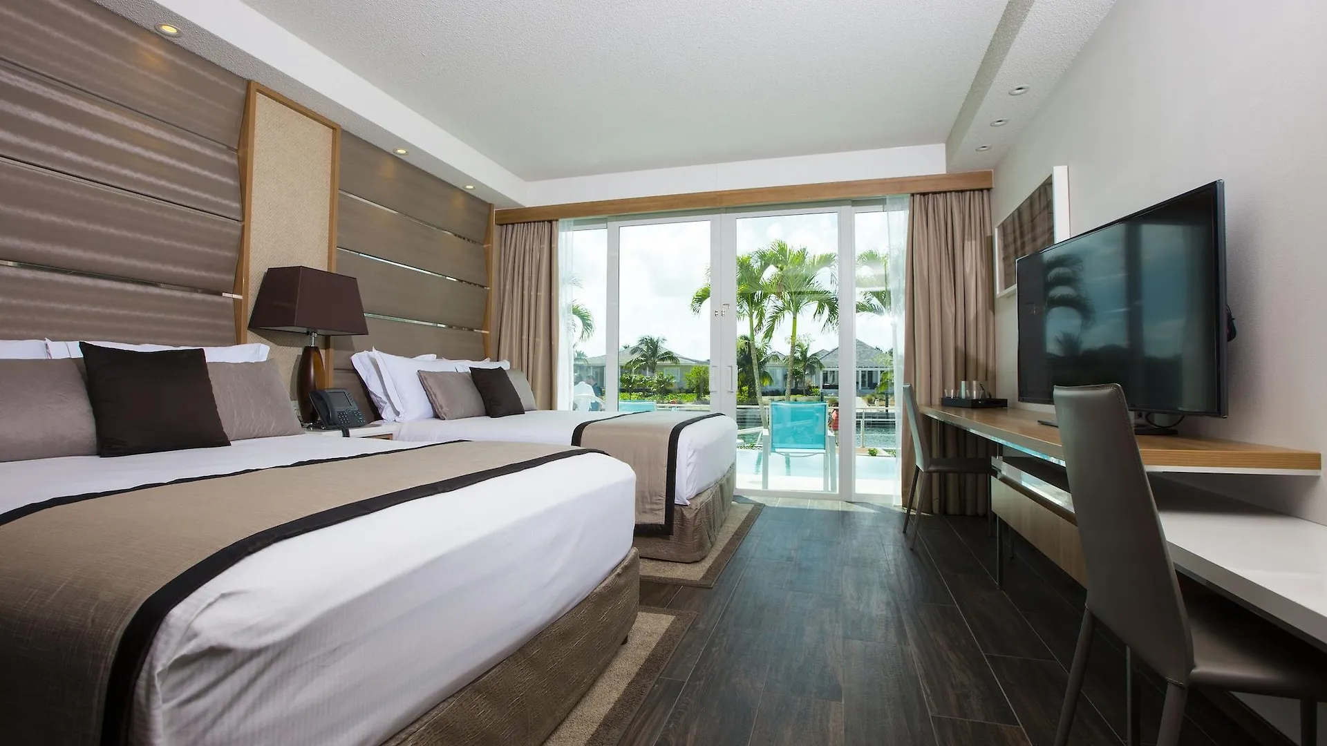 Resorts World Bimini Bayley Town