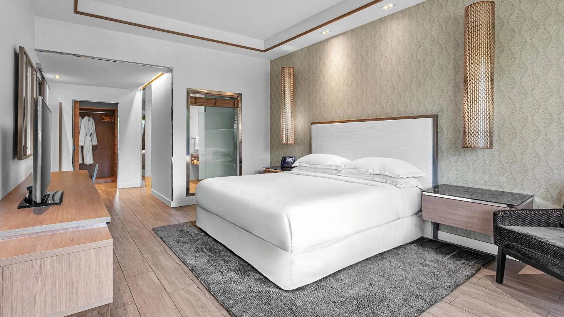 ****  Resorts World Bimini Bayley Town Bahamas