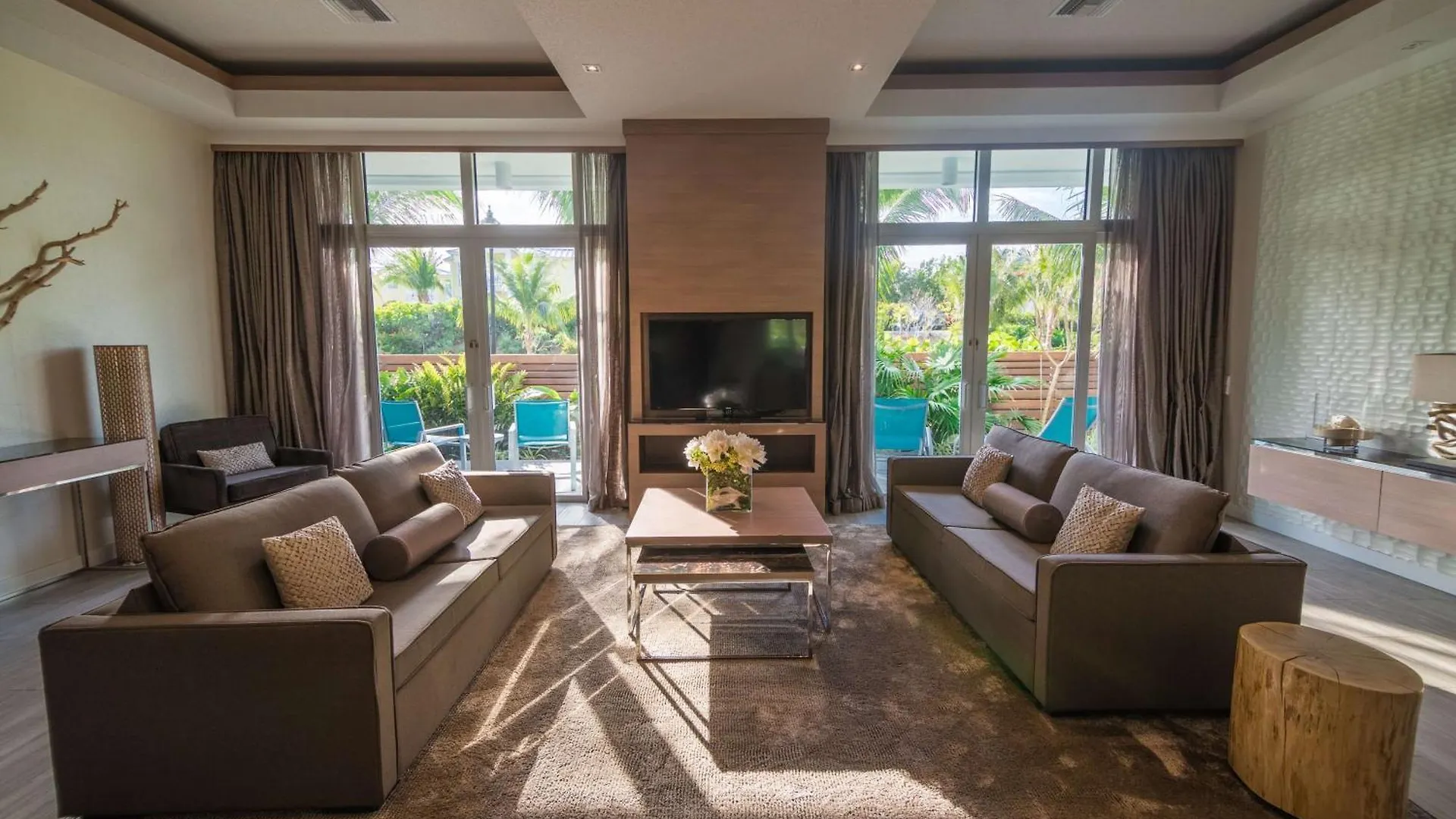Resorts World Bimini Bayley Town